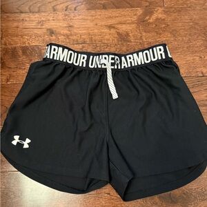 Under Armour Black Athletic Shorts Moisture-Wicking Performance